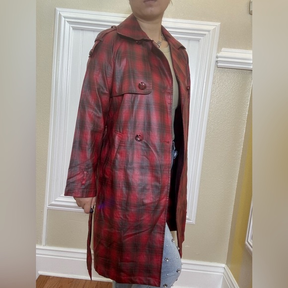 Stylish Red Plaid Women's Trench Coat NWOT - Picture 6 of 7